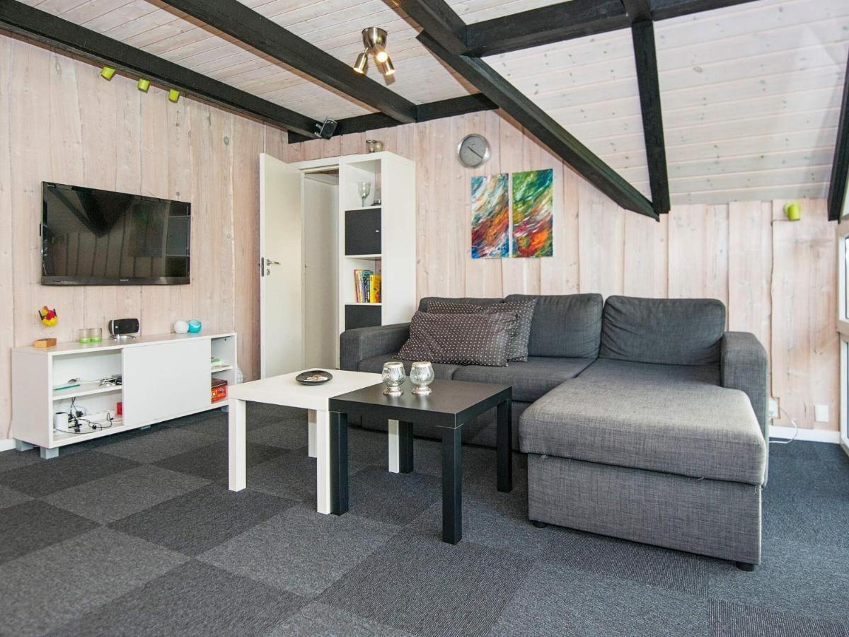 6 Person Holiday Home In R M Toftum  Екстериор снимка